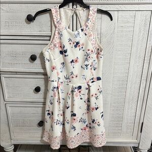 Rewind sleeveless floral dress